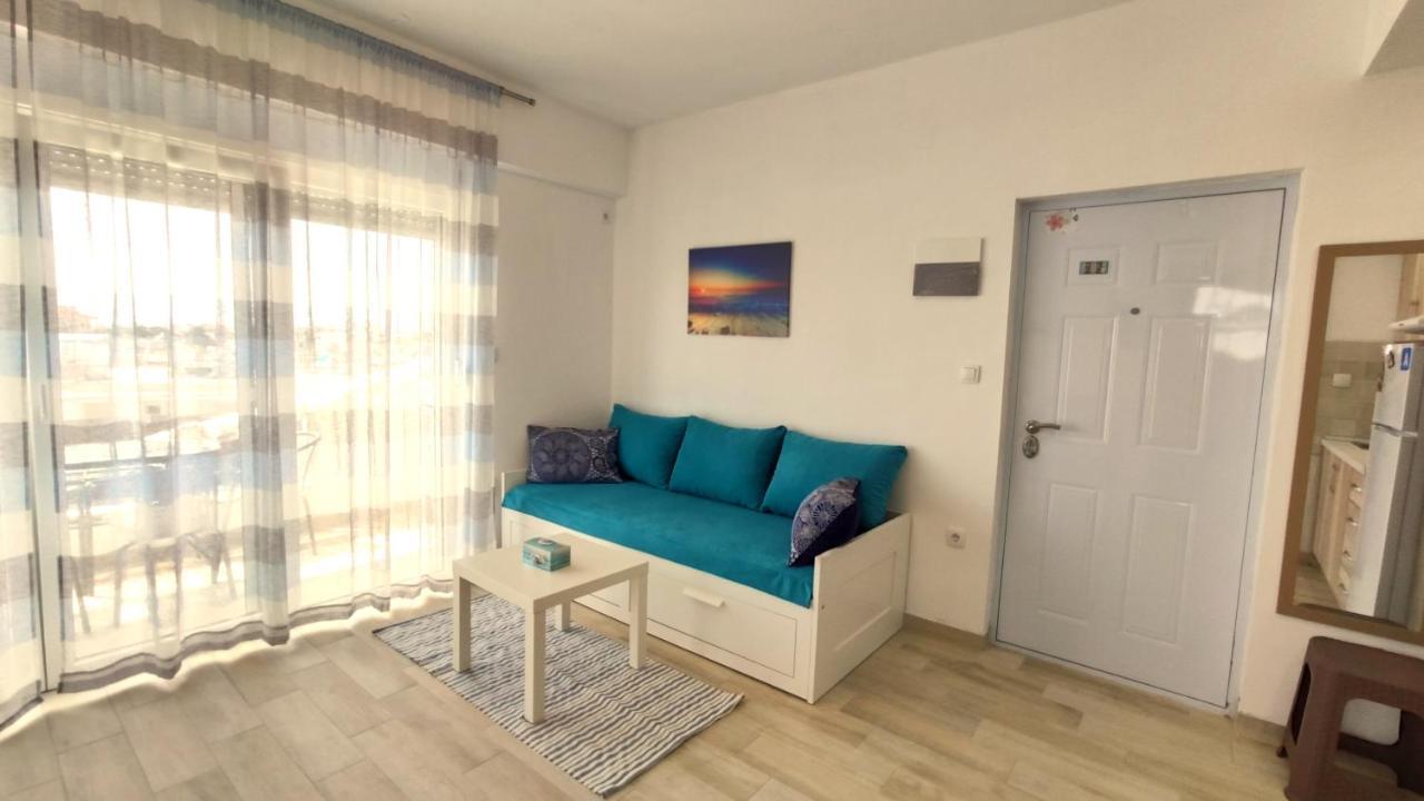 Sea Star Apartments Kallikratia Nea Kallikrateia Экстерьер фото