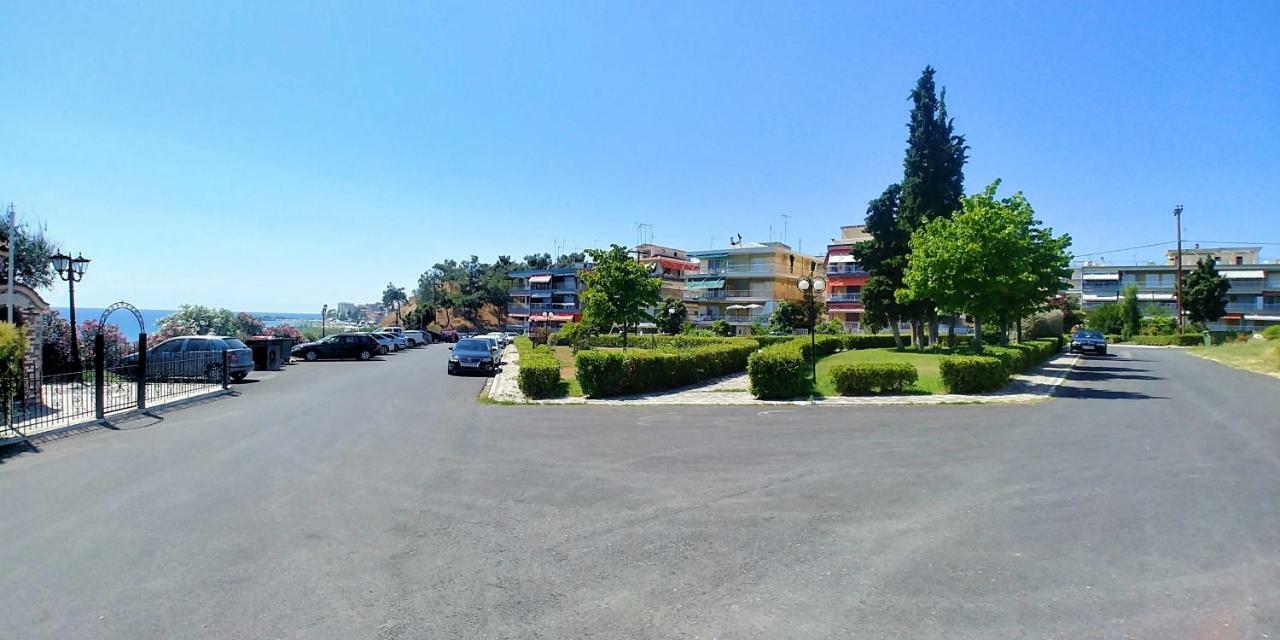Sea Star Apartments Kallikratia Nea Kallikrateia Экстерьер фото