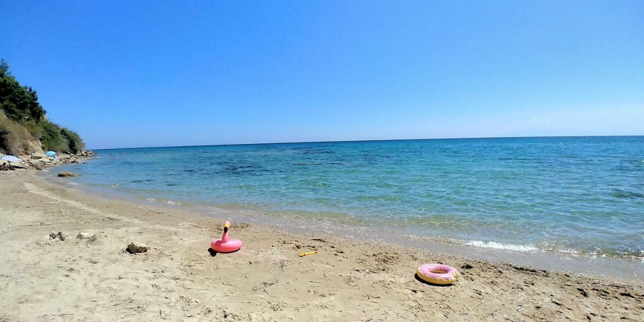 Sea Star Apartments Kallikratia Nea Kallikrateia Экстерьер фото
