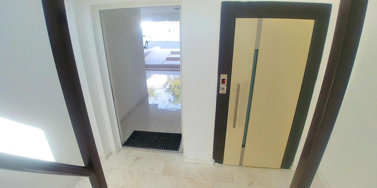 Sea Star Apartments Kallikratia Nea Kallikrateia Экстерьер фото